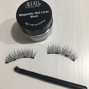 Magnetic Eyeliner Strip Lashes